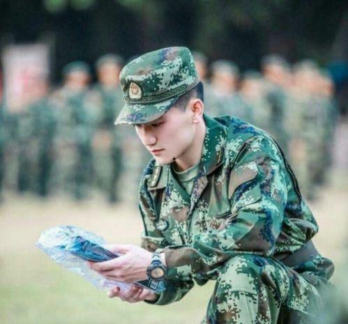 何捷队友爆料视频最新,最新爆料视频背后的惊人真相  第1张